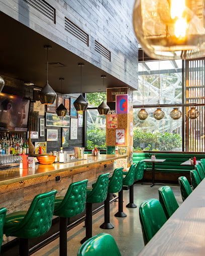 King Leroy Seattle Inside Bar