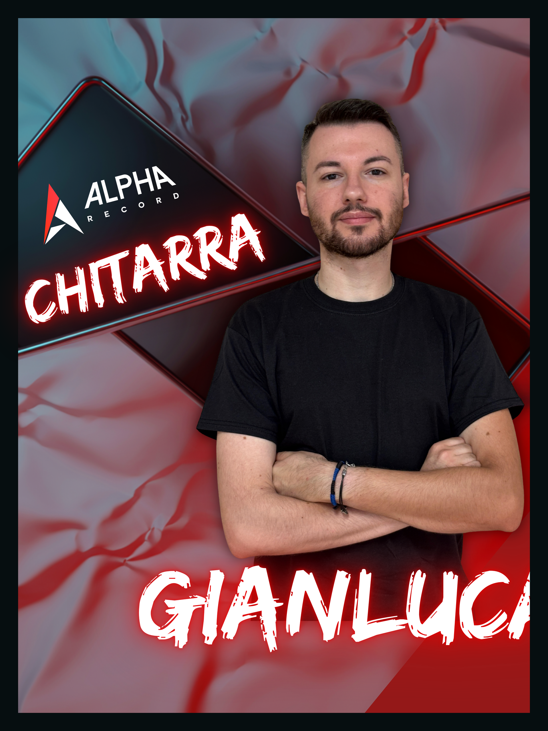 Uomo con braccia incrociate, scritta 