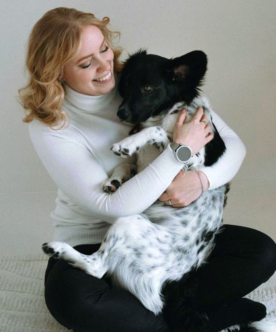 Rianne en hond Fenna over mij- Nailservice Rianne