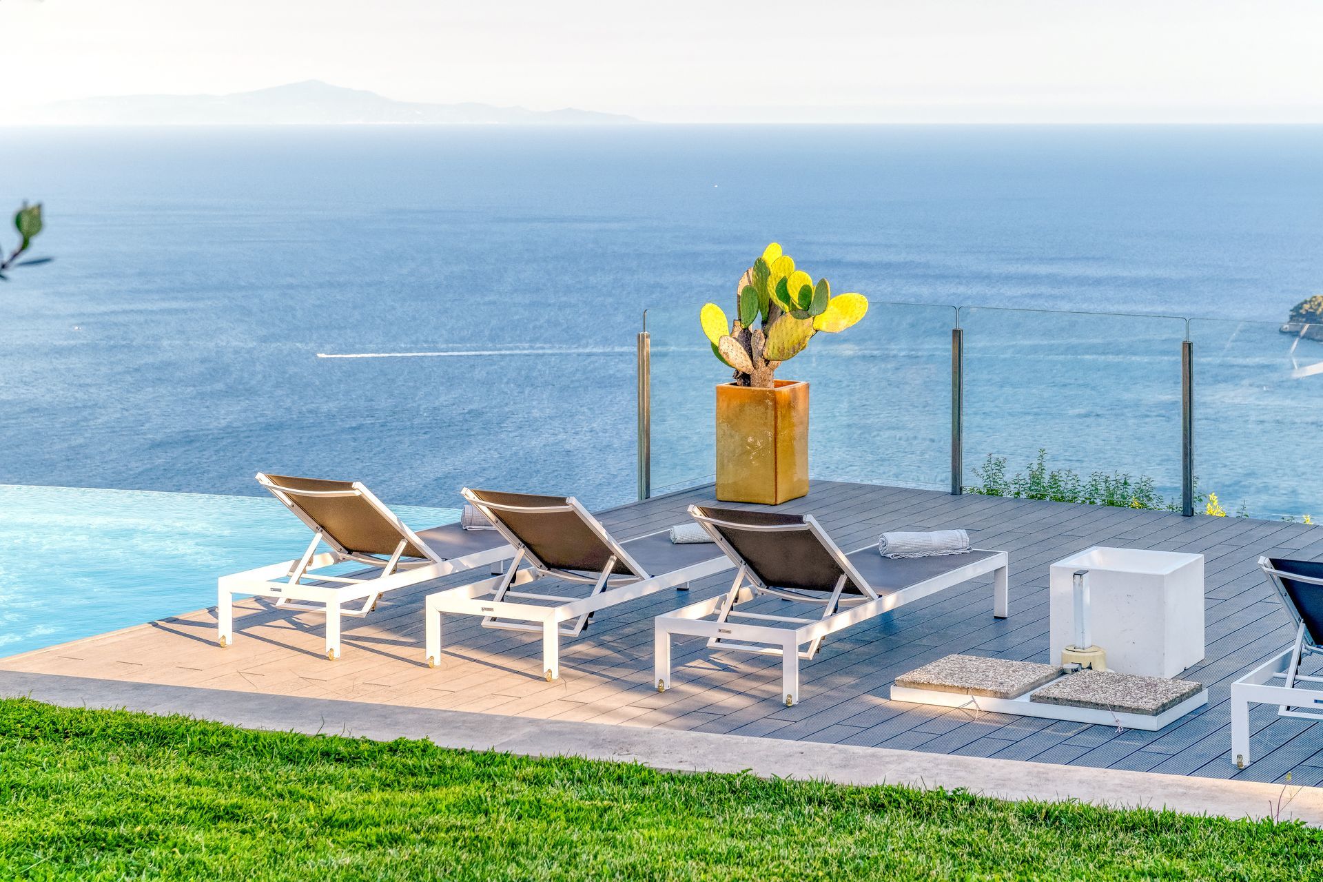 Infinity Pool Sorrento Villa