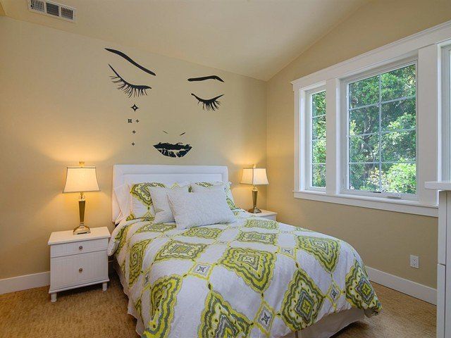 Saratoga Teen Girls Room Staging