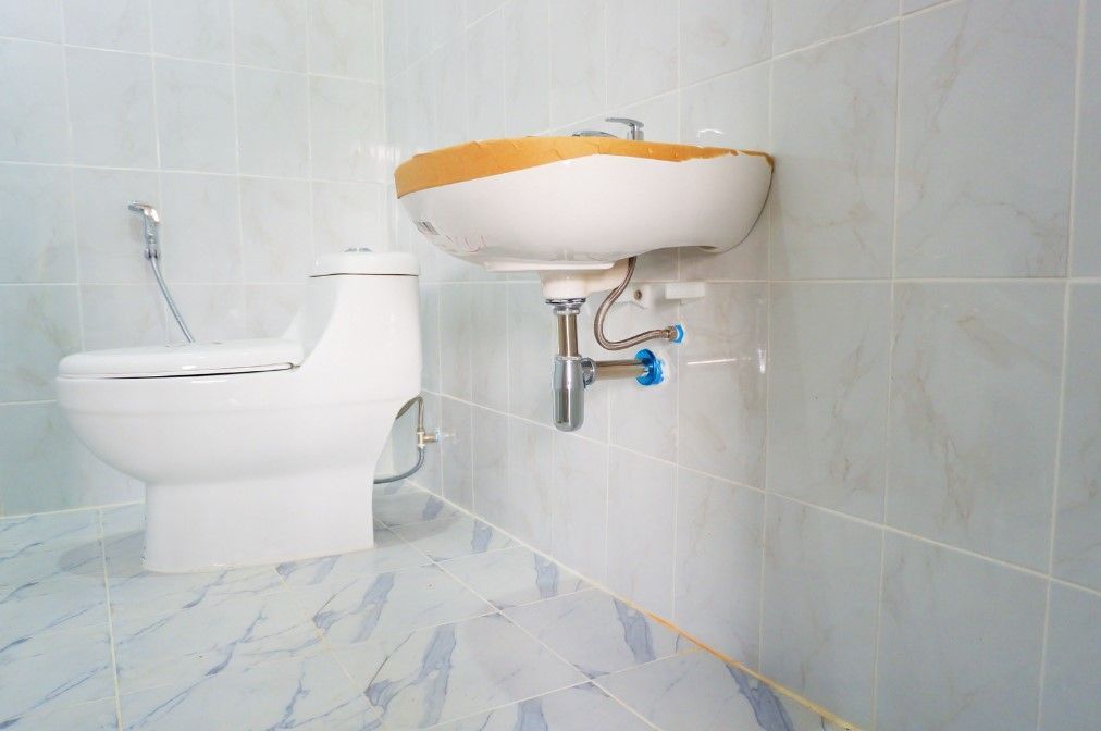 Derbyshire Plumbing & Heating Specialists bathroom installation in Ashbourne