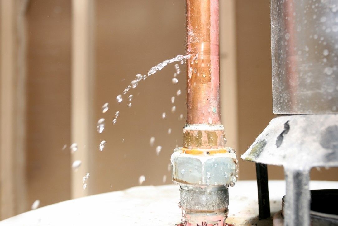 pipe leaking water