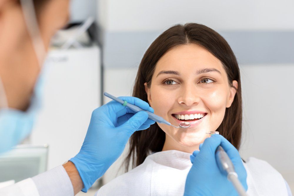 Donna dal dentista