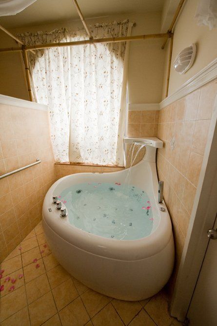 Spa Bath Tub — Great Neck, NY — Butterfly Garden Spa