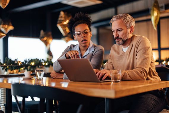 Sales-Driven Growth for Restaurant Founders.