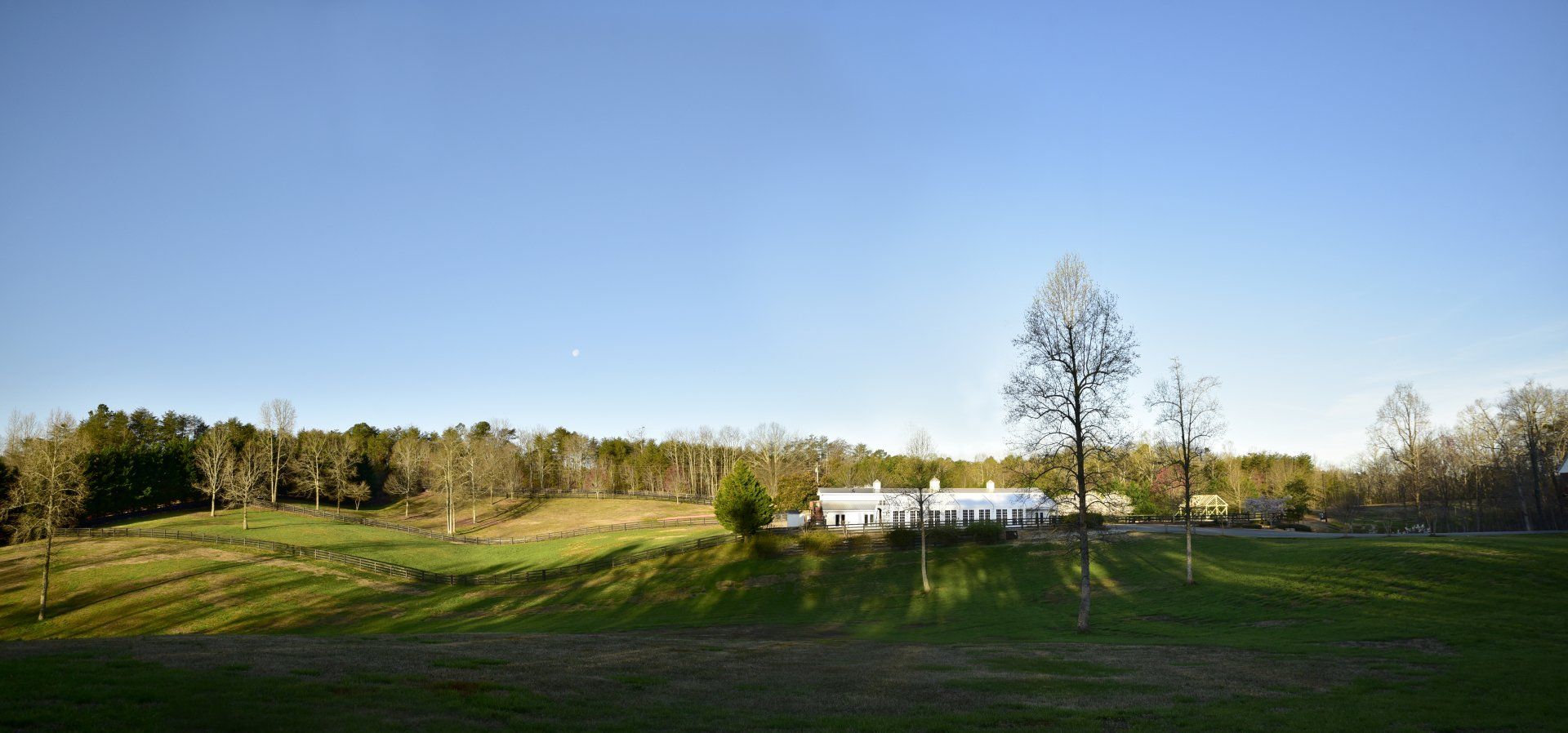 Spring Weddings in North White Laurel Estate