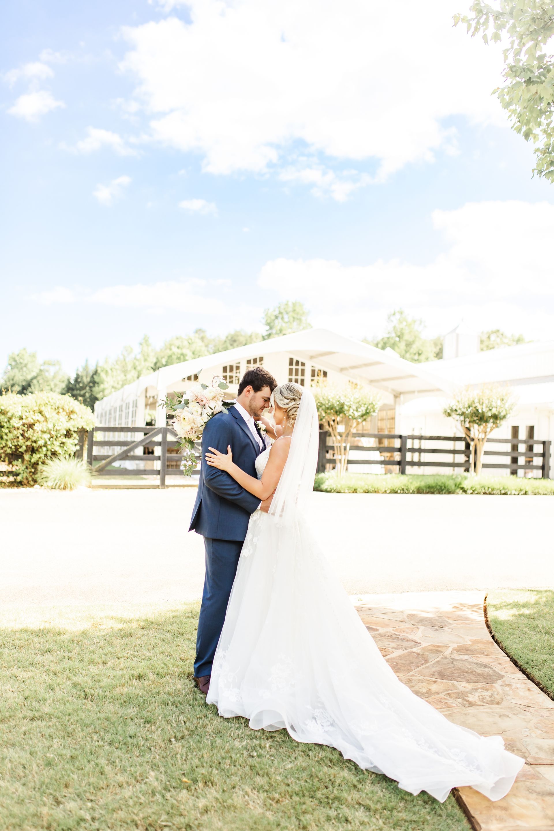 Intimate micro‑wedding ceremony at White Laurel Estate