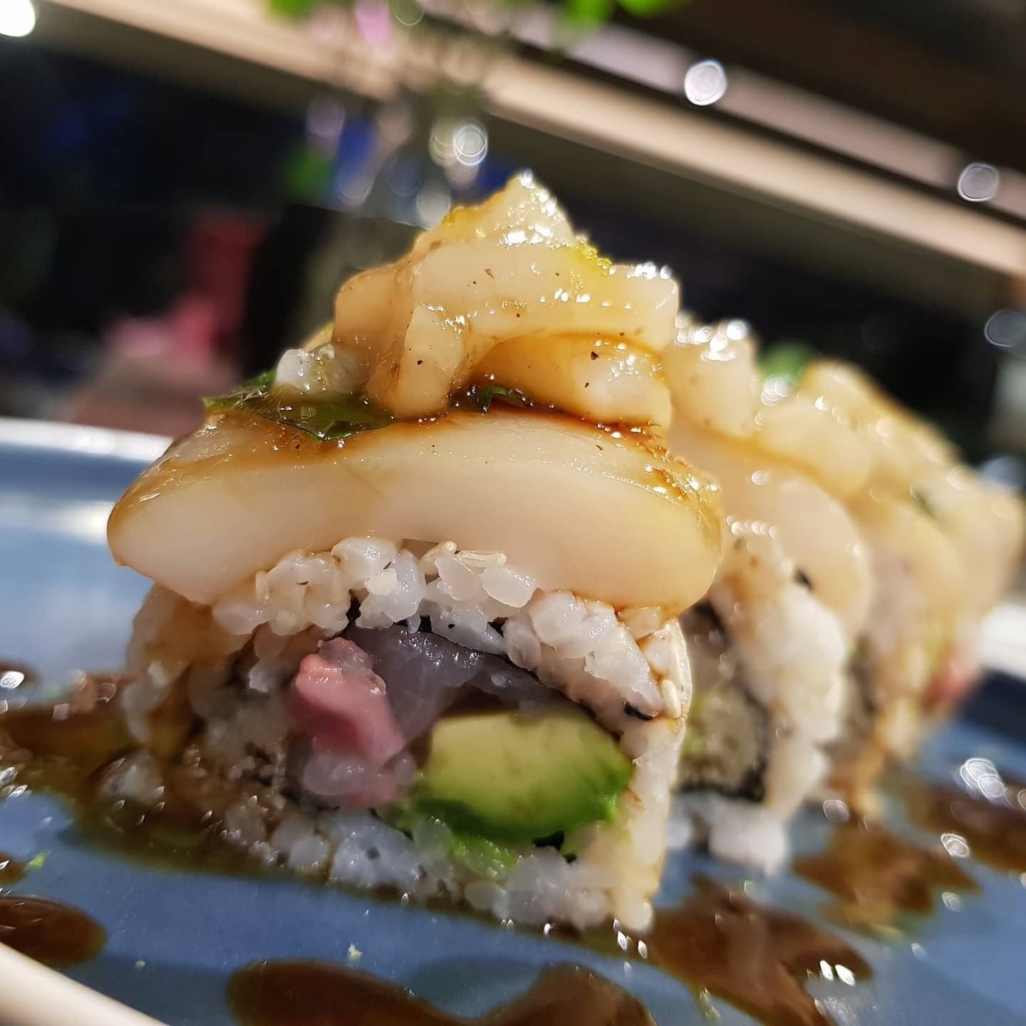 roll con pesce bianco