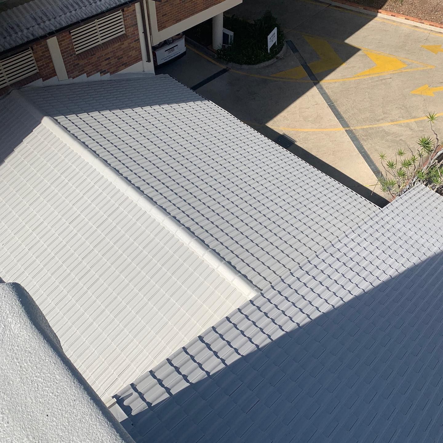 Tile roof repairs Brisbane