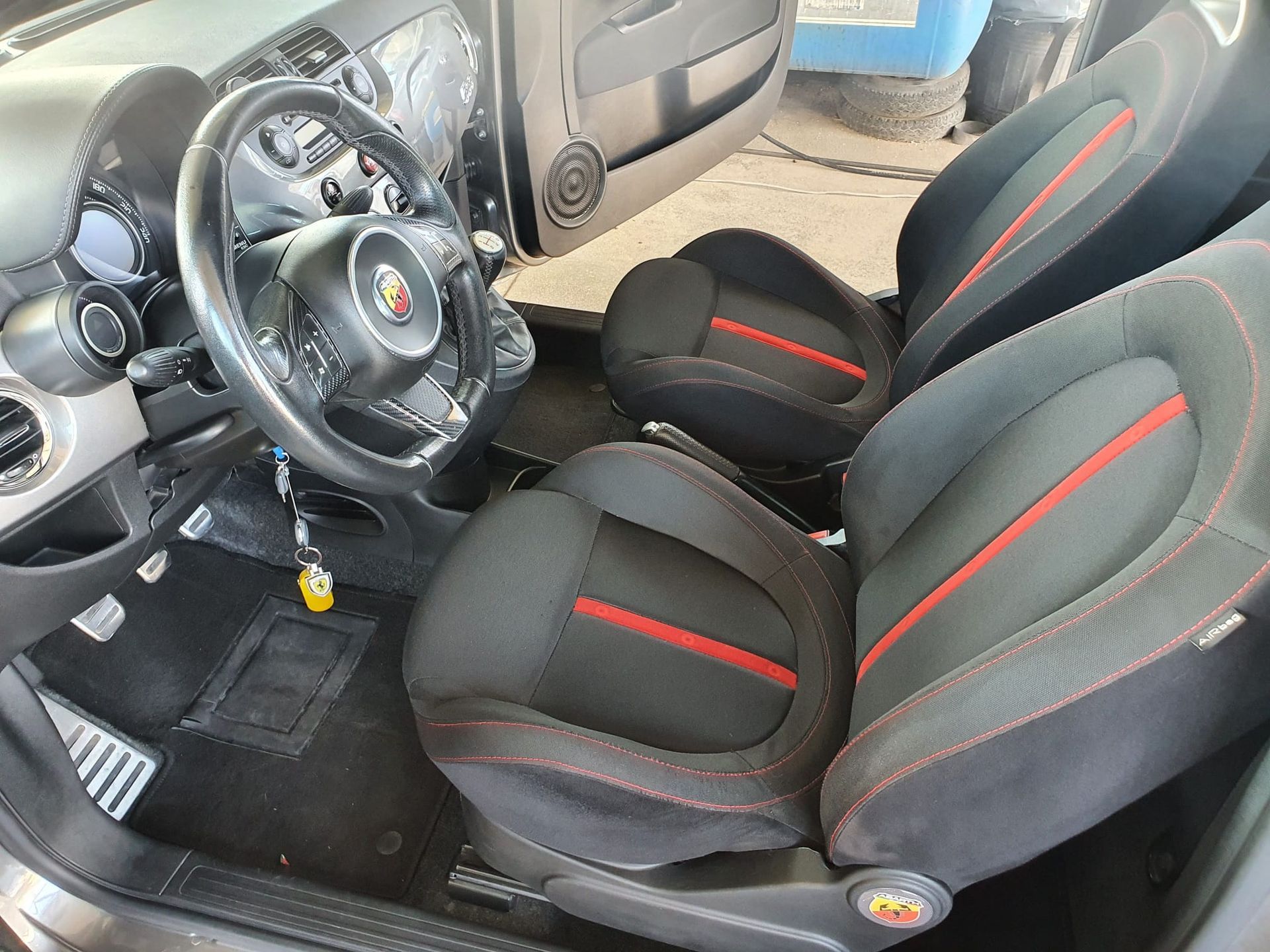 500 Abarth del 2013, €14.000.