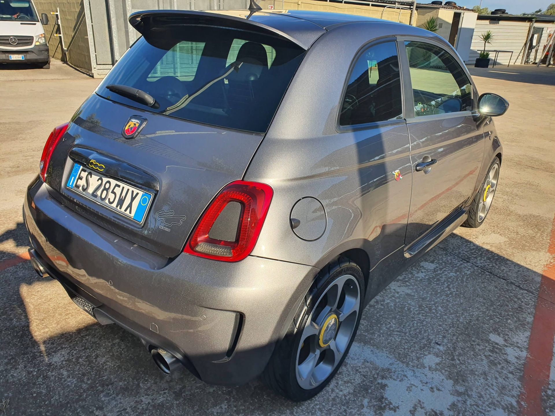 500 Abarth del 2013, €14.000.