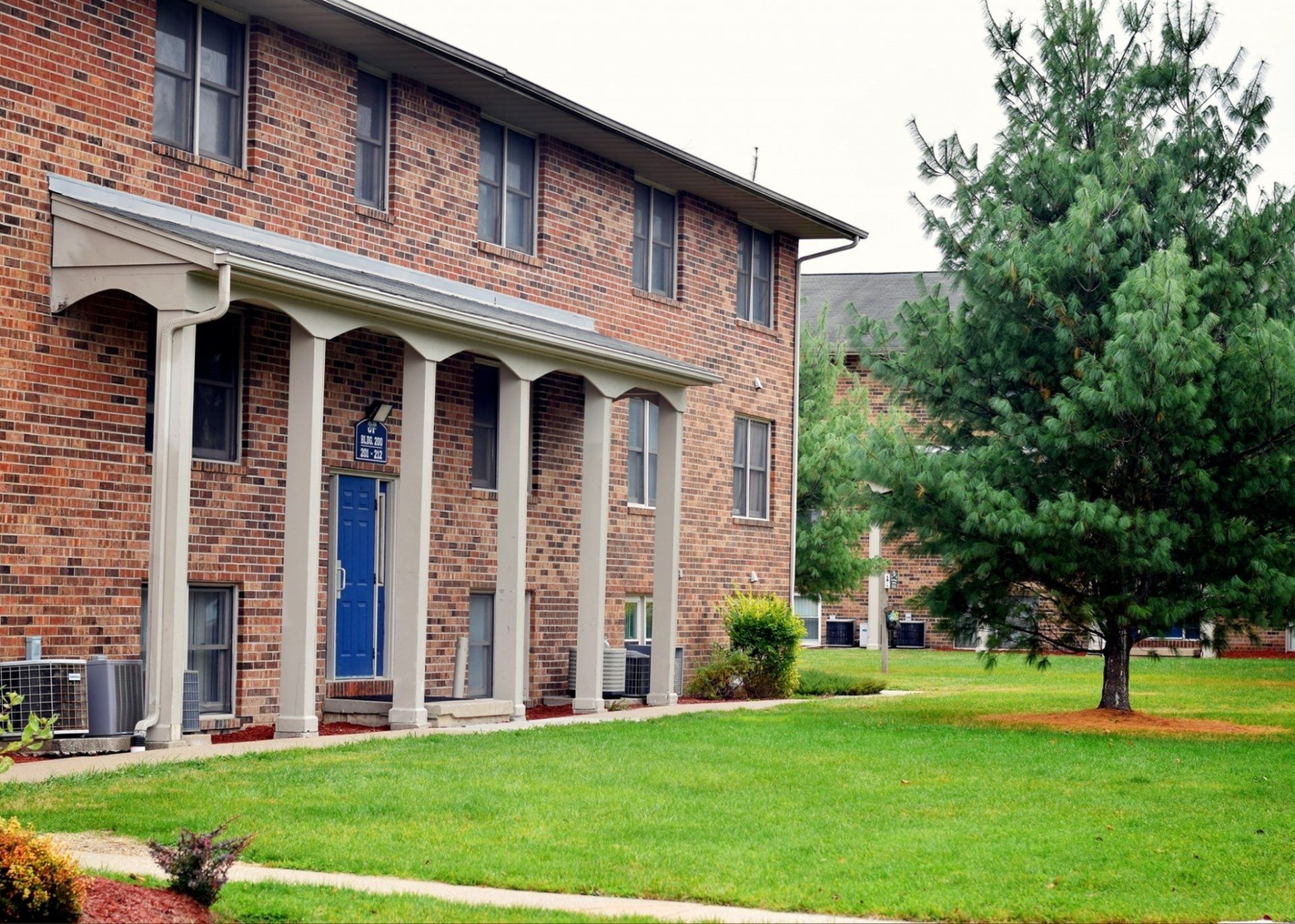 Lexington Concord Apartments