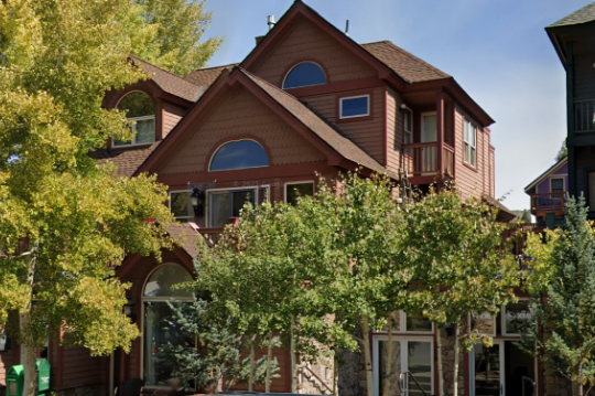 Wendell Square building photo with plenty of trees