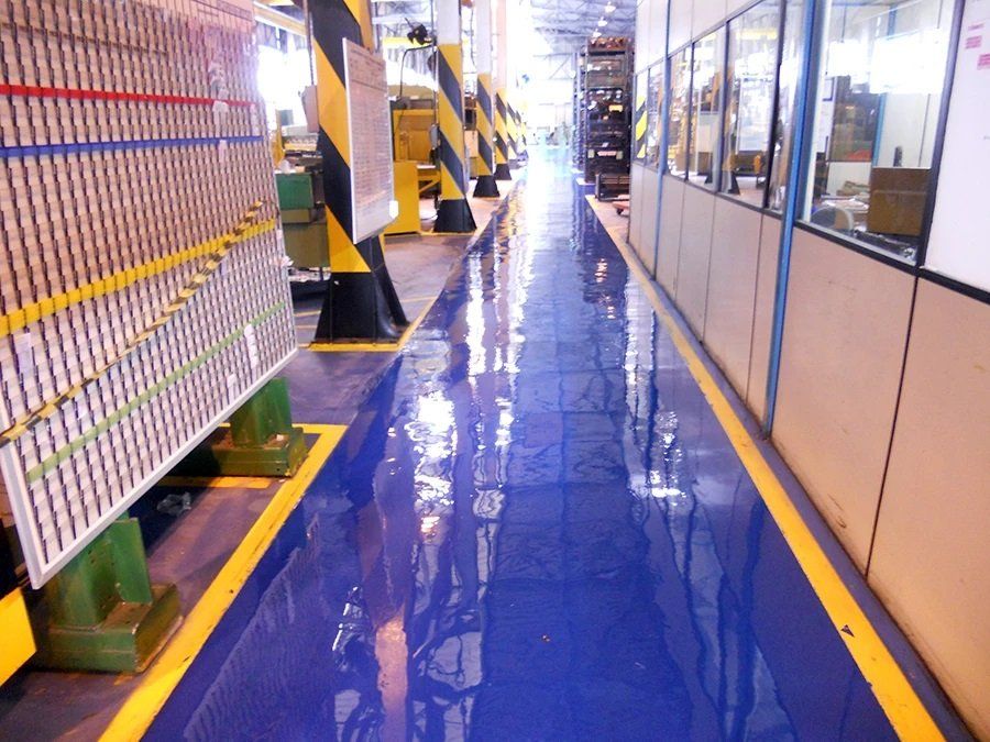 Maxion Corredor Faixa amarela