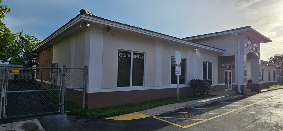 Exterior School building - commercial painting Miami, FL.