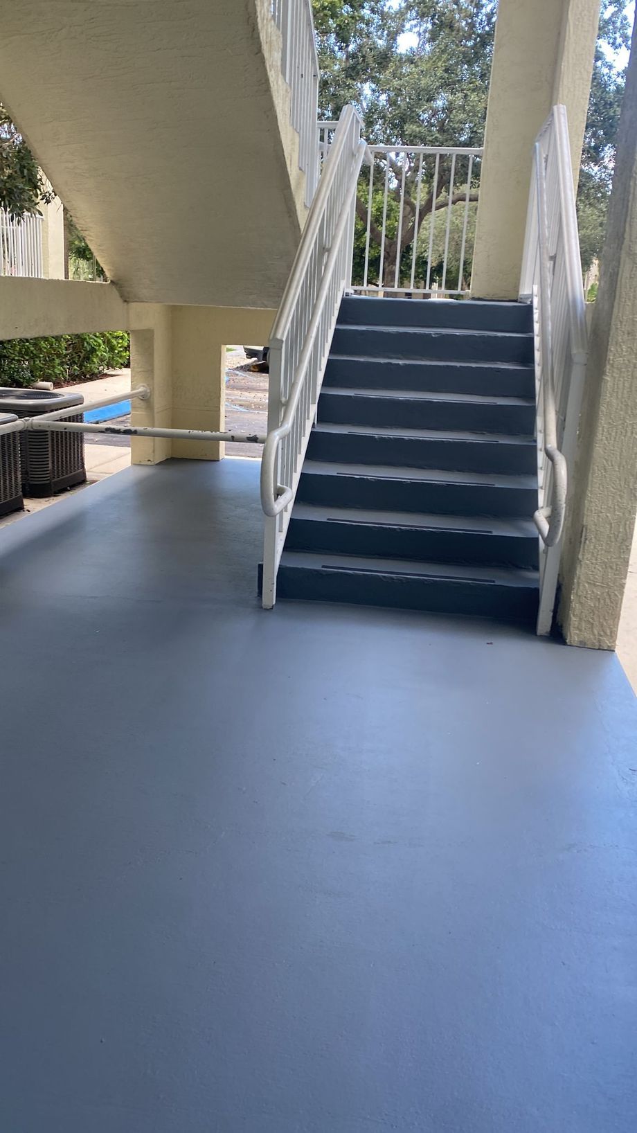 Exterior condominium - Deck painting - Broward County