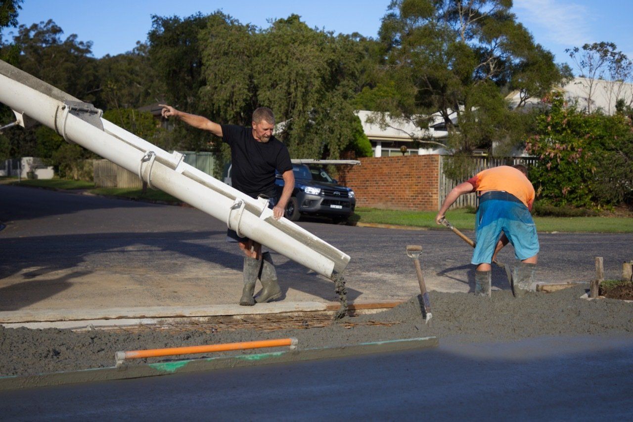 Concrete Wall In A Park — Easy Mix Concrete in Berkeley Vale, NSW