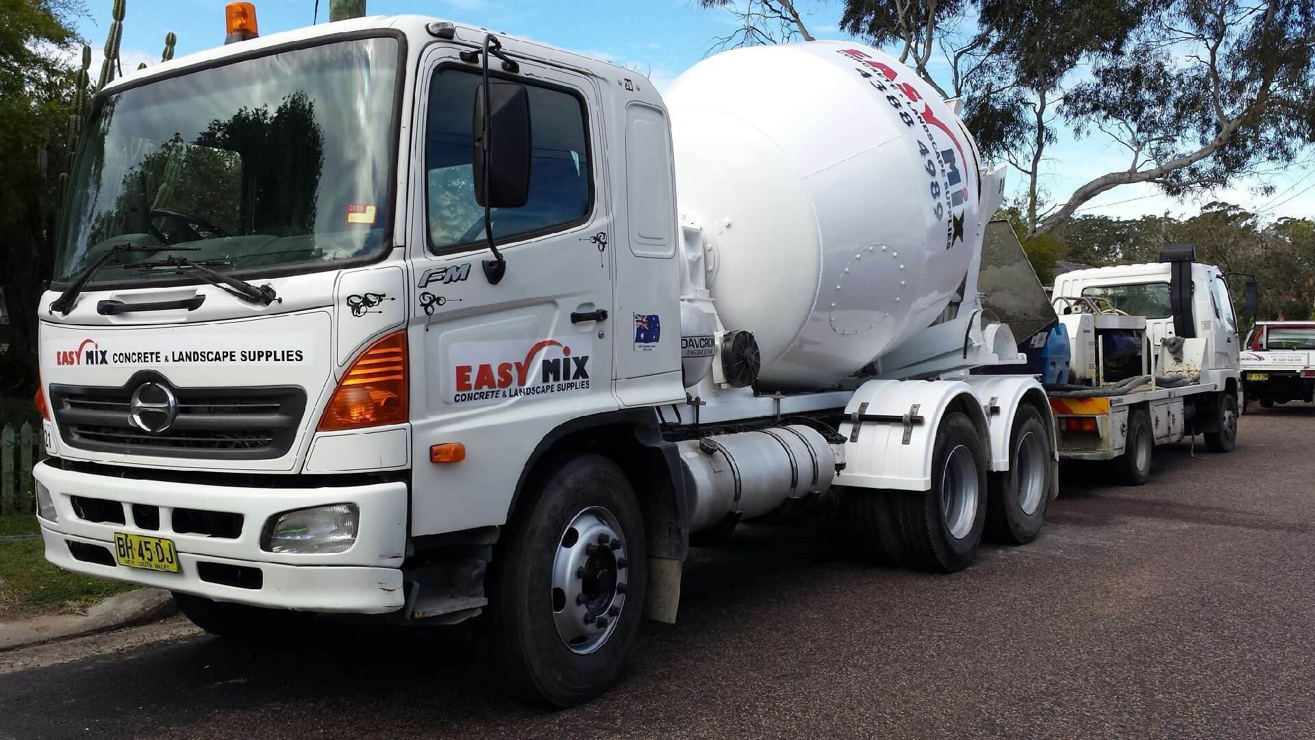 White Concrete Mixer Truck Ready to Deliver