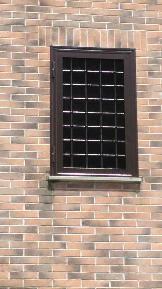 grata di sicurezza finestra