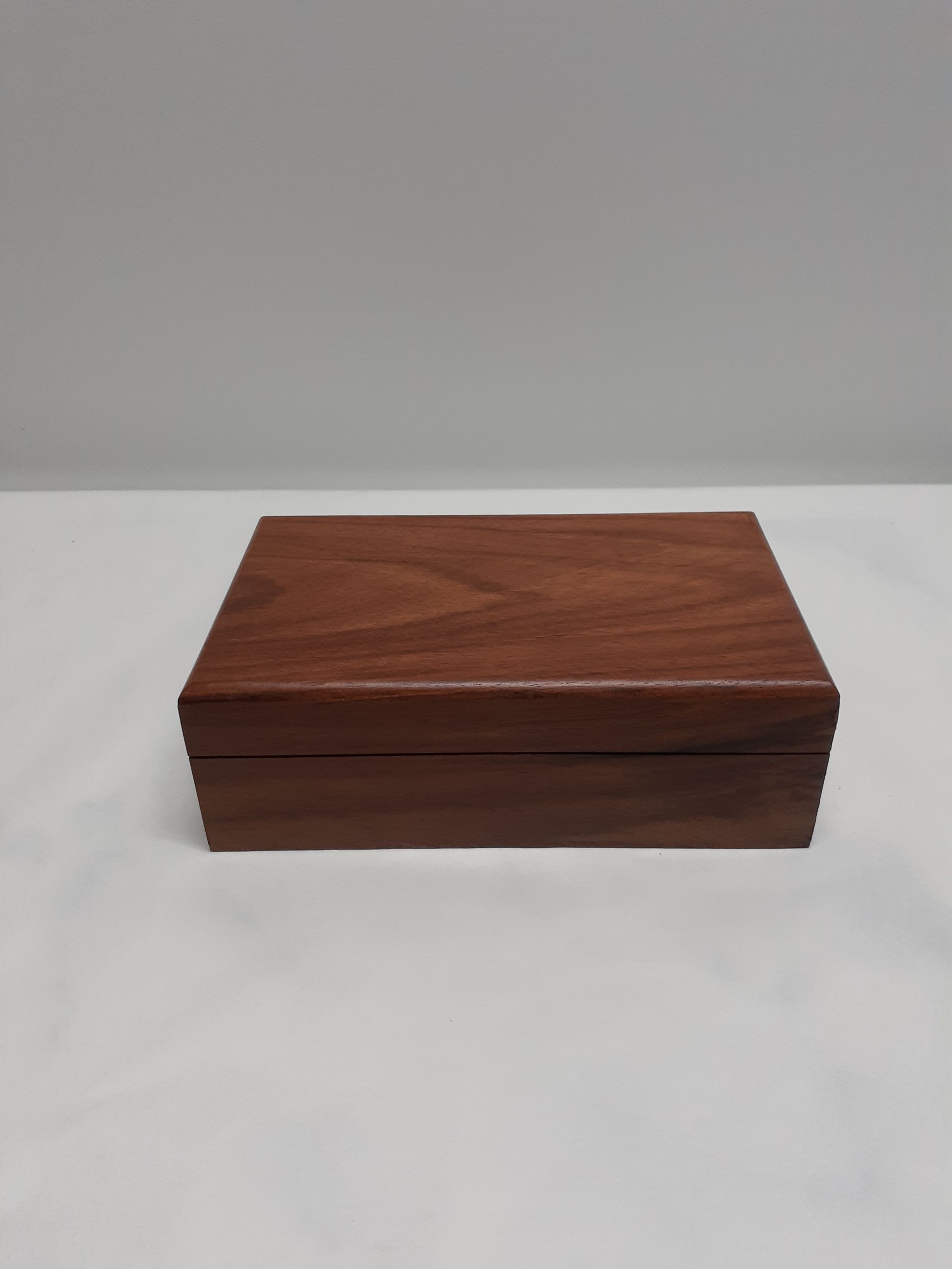 Plain Cedar Wood Urn - Sydney, NSW - Compass Pet Heritage Cemetery & Crematorium