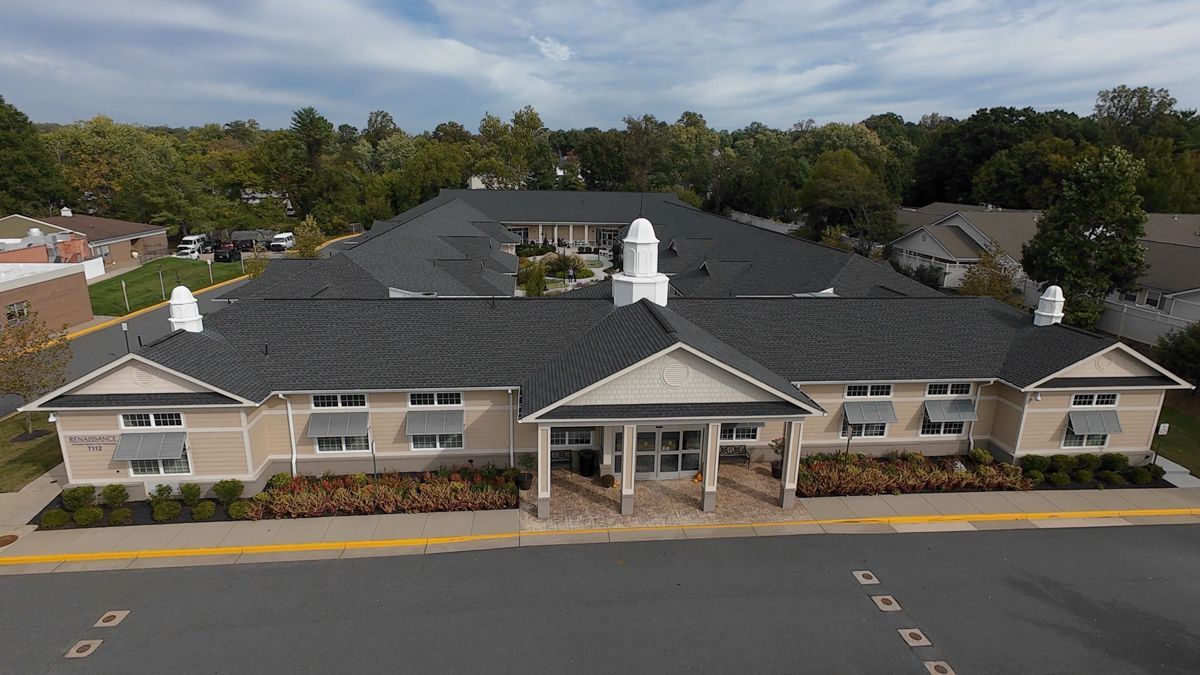Renaissance Annandale exterior courtyard Drone footage