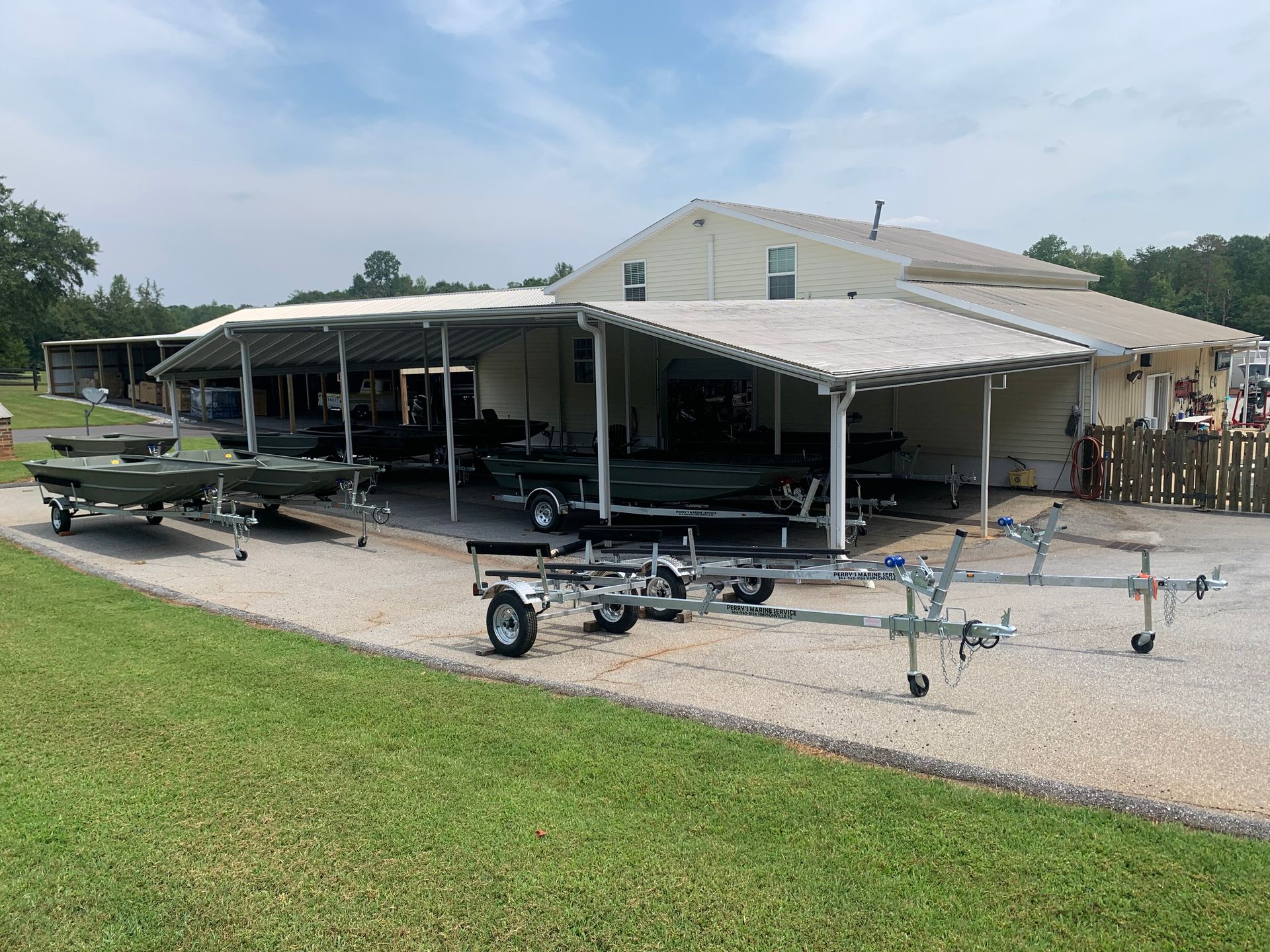 Perry's Marine Service Premier Boat Dealer and Repairs of Simpsonville