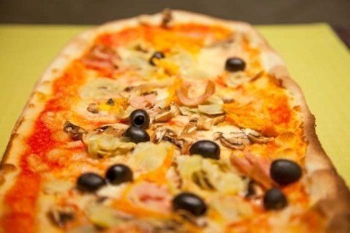 pizza con olive
