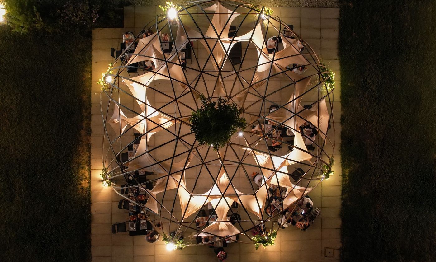 ristorante interno al Moretti Village