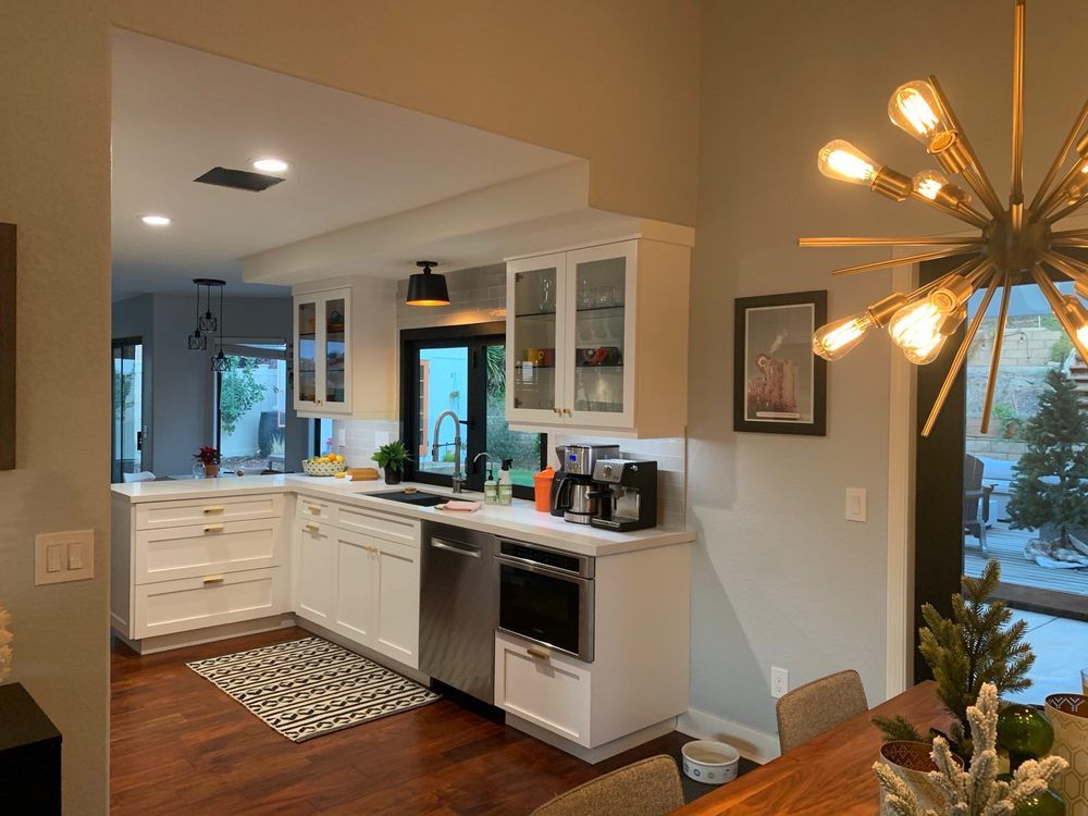 San Diego Contractor remodels this home