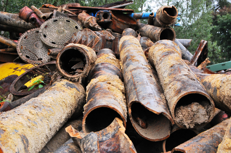 scrap metal pipe pile