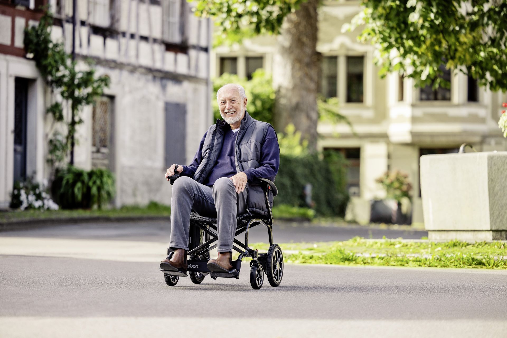 Elektrorollstuhl AEROCARBON