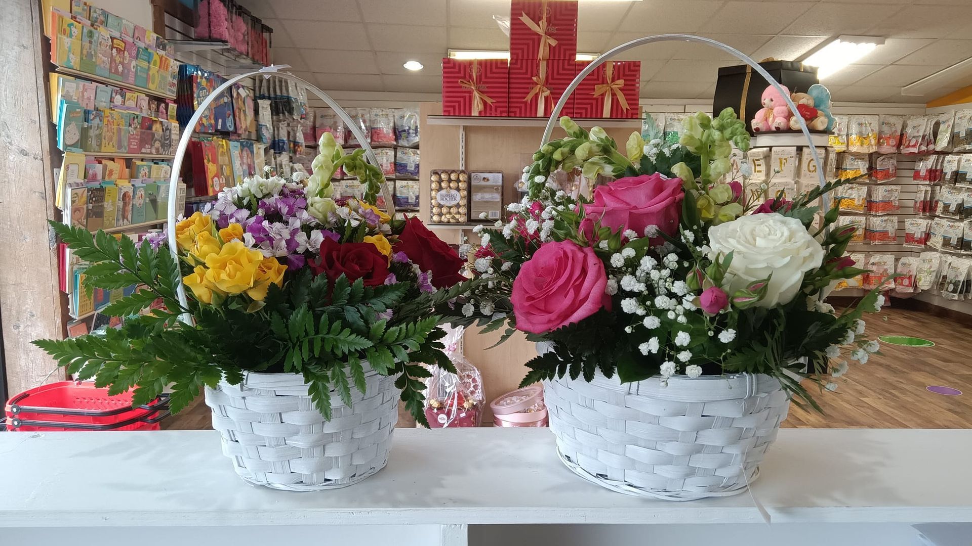 Basket Flowers - Avondale, PA - Premier Balloons & Flowers PA