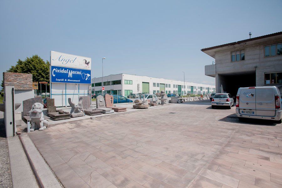 Il quartier generale di Cividal Marmi