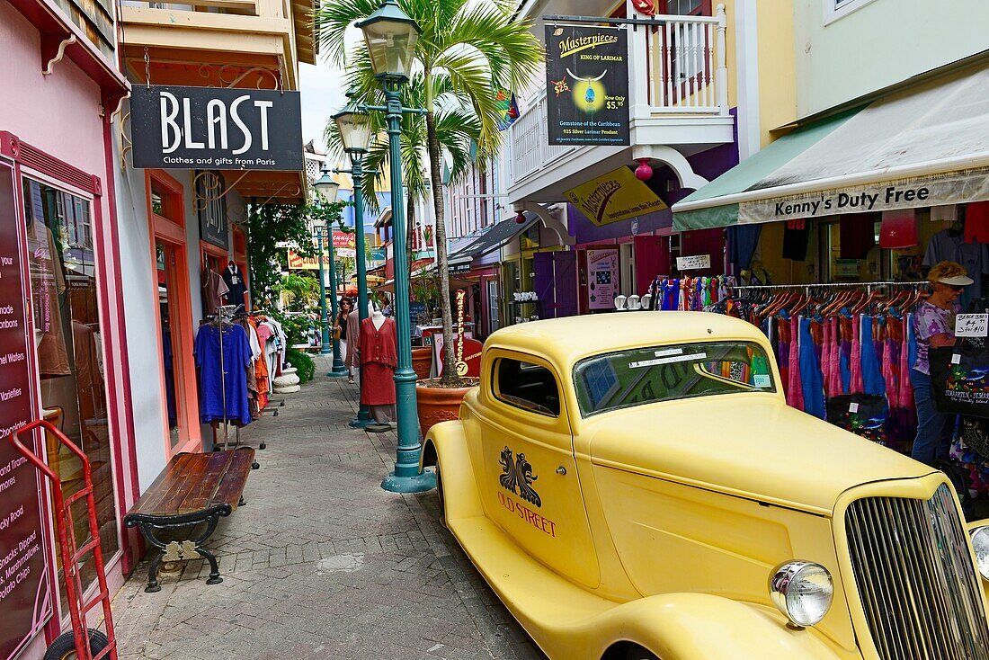 A variety of vegetables are for sale at a farmers market