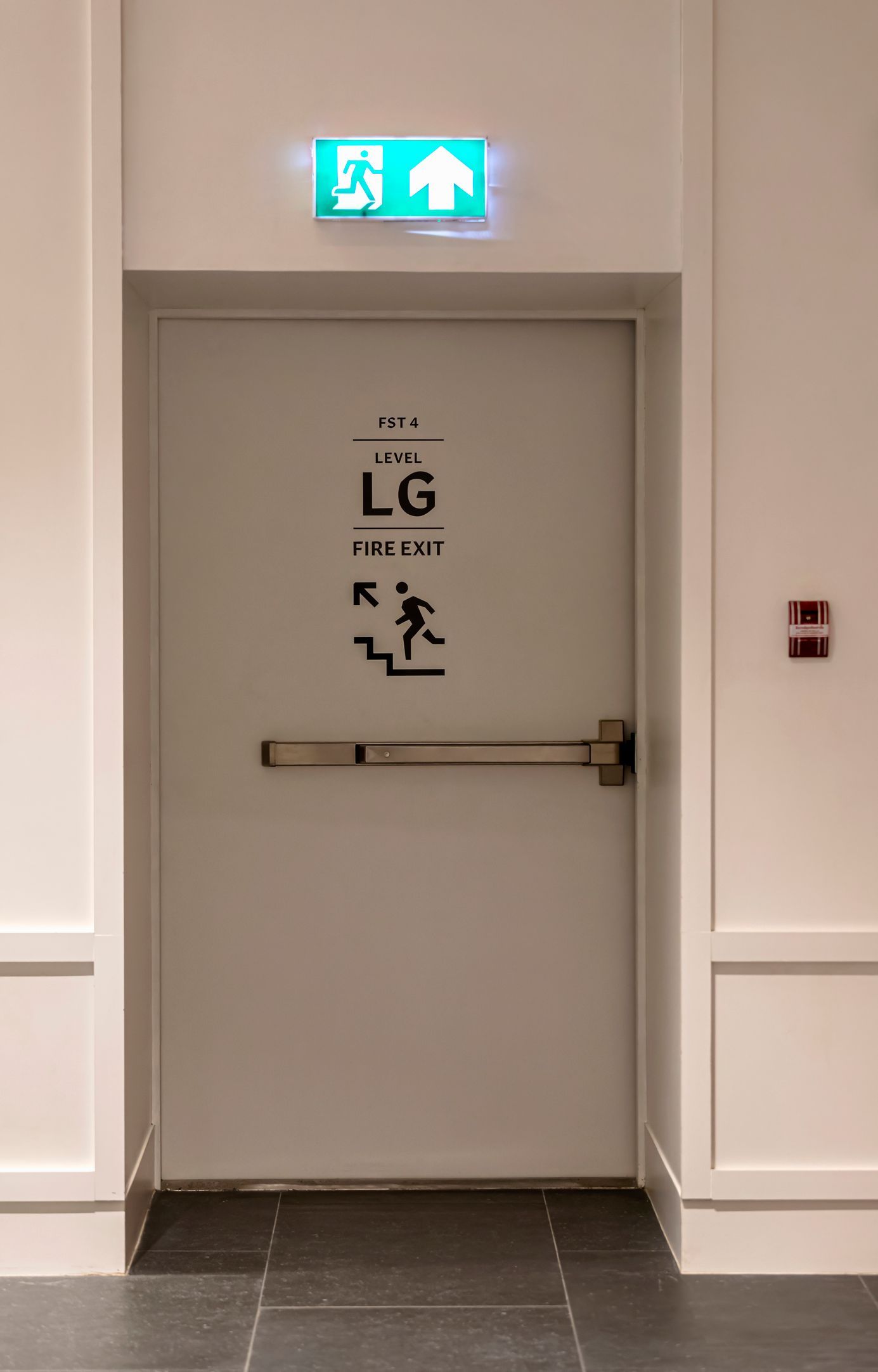 A white door with the word lg on it