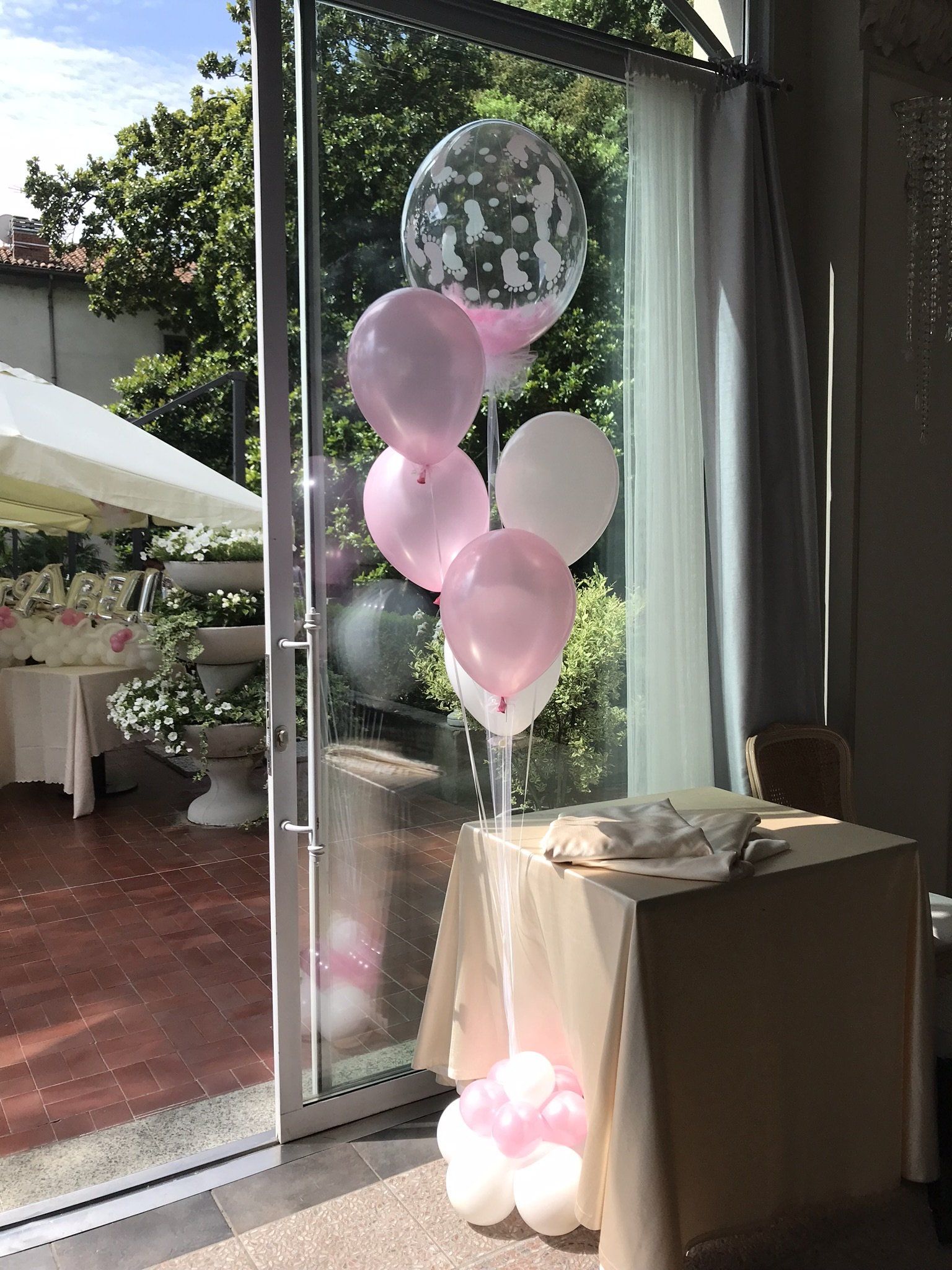 palloncini per battesimo di una neonata