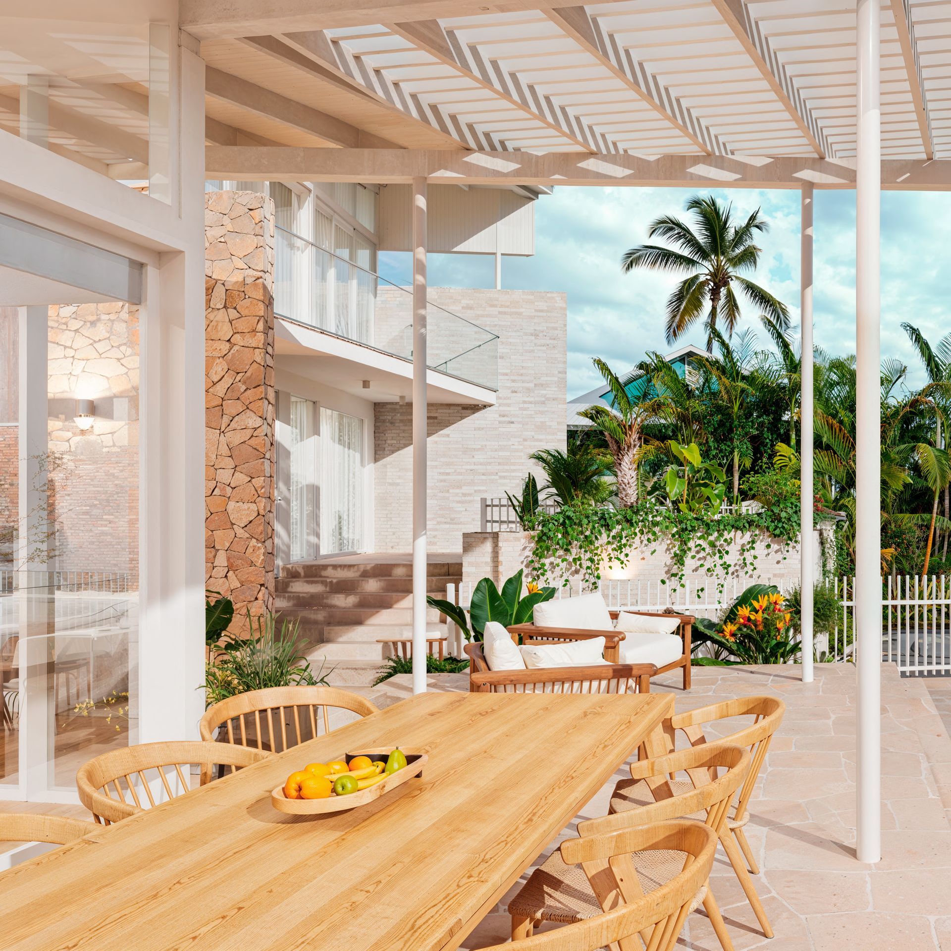 Airlie Beach Residence 02 — BOLD Architecture + Interior Design In Mackay, QLD