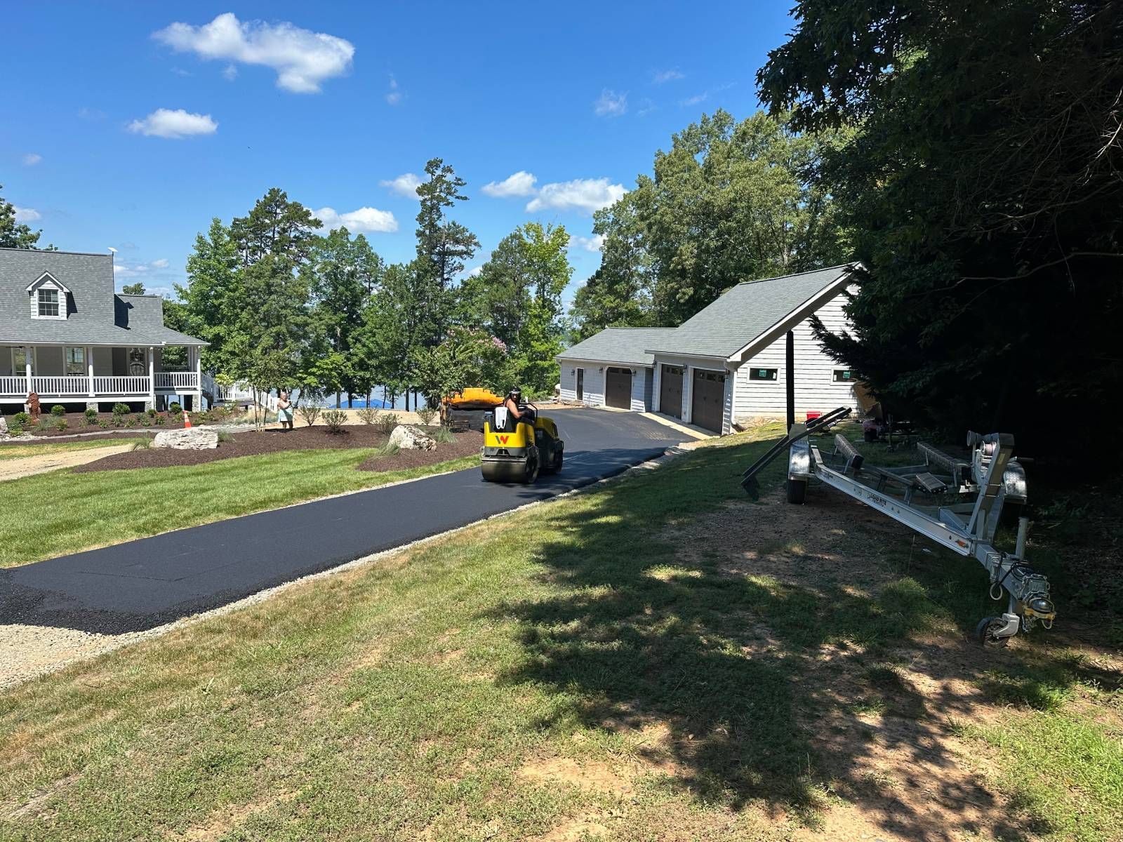 When Is The Best Time For Sealcoating in Southern NY?