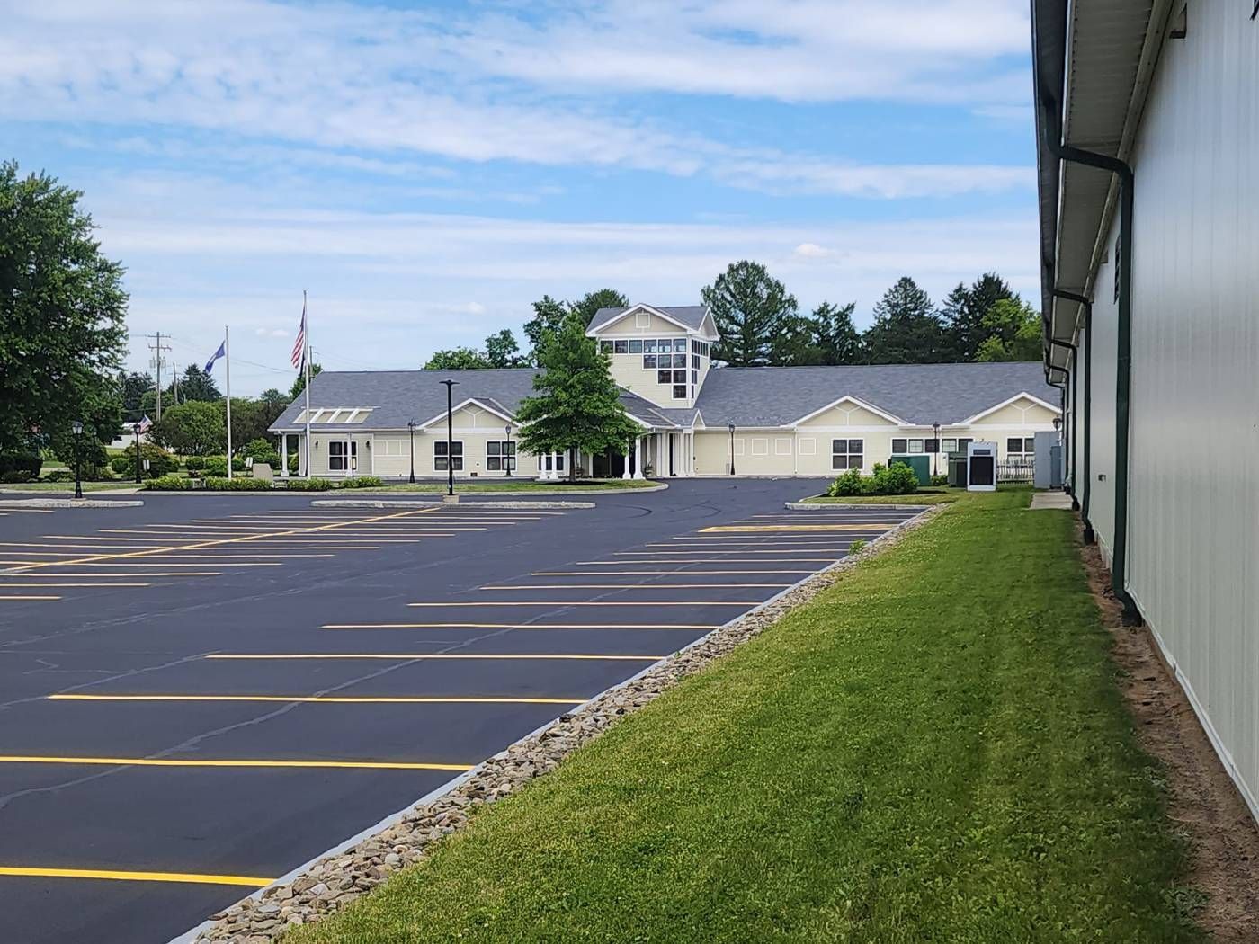 What Are The Asphalt Sealcoating Cost Factors in Pennsylvania?