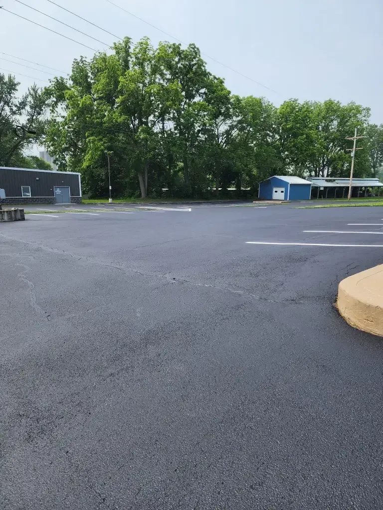 Parking Lot with Sealcoating and Lining