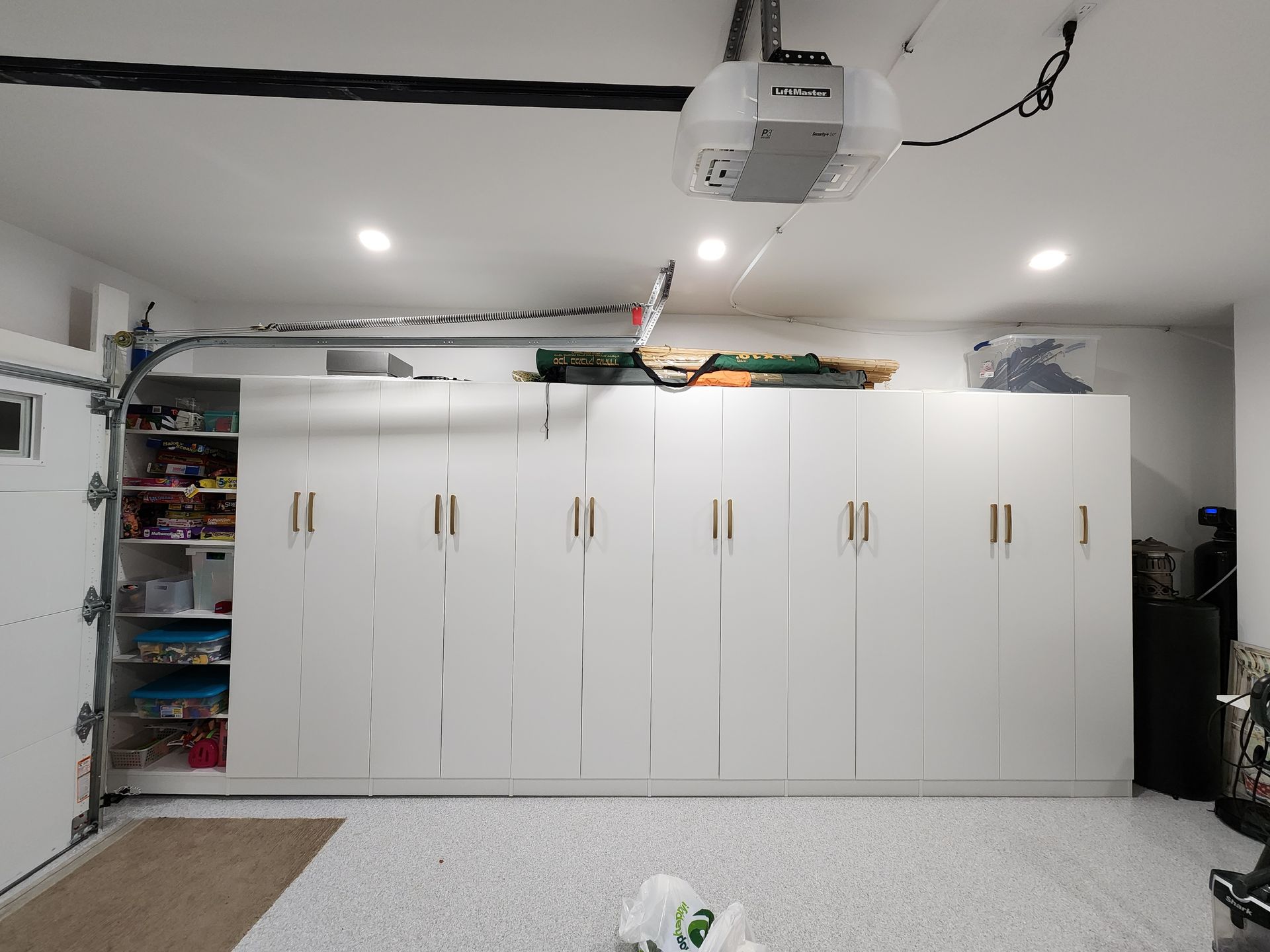 Custom Storage Space in Monsey, NY Custom Storage Space in Monsey, NY