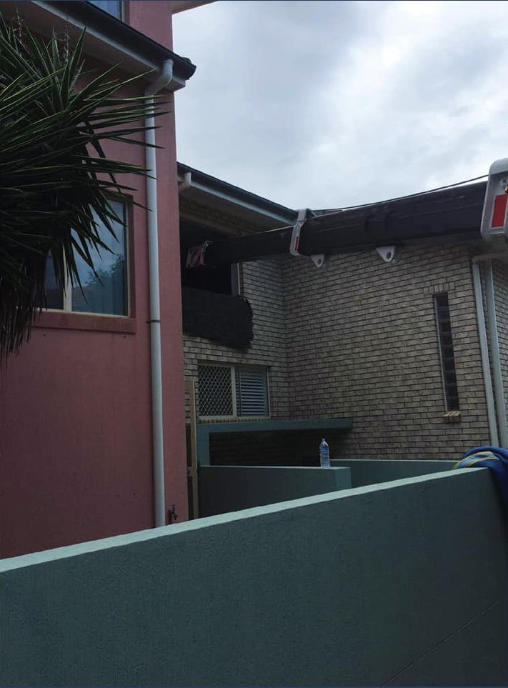 Crane on Window | Maryborough, QLD | Adam Charles Removals