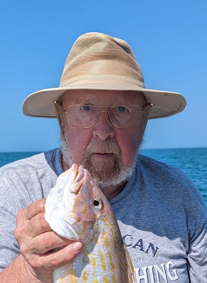 headshot larry alexander
