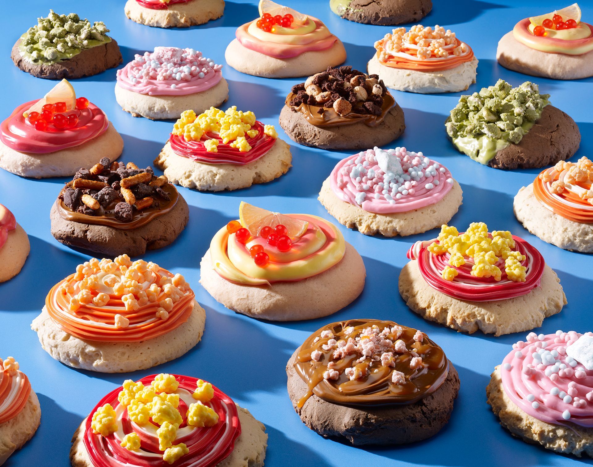 Food photographer Rusty Hill captures all the vibrant toppings and ingredients on yummy cookies! 