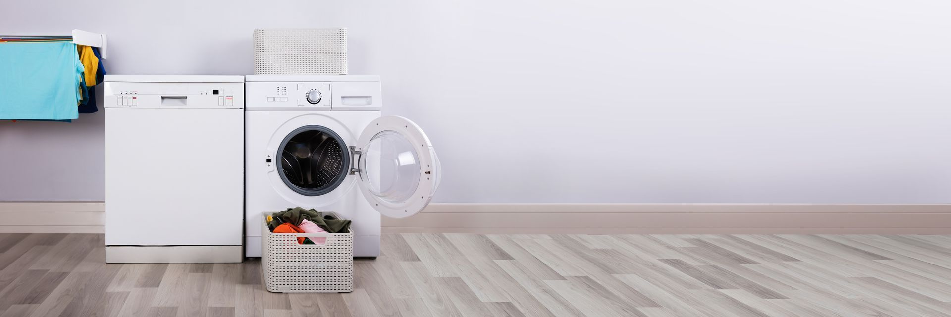 Senior Washwoman — Sacramento, CA — Easy Living Room and Board Sacramento