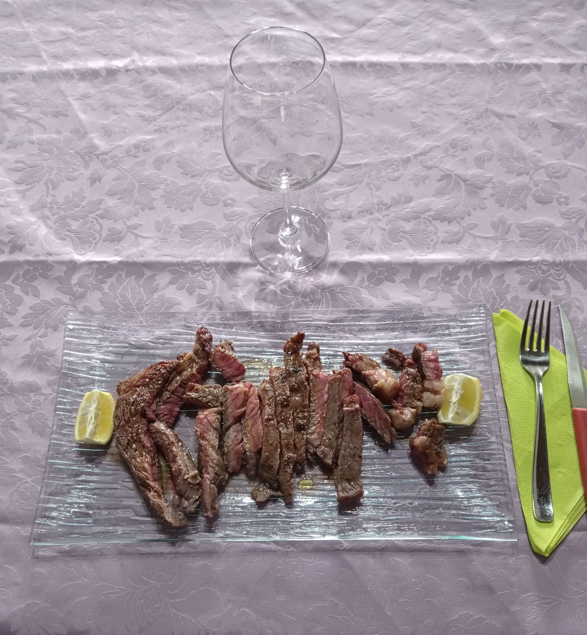 mattonella decorata all'ingresso dell'appartamento per vacanze Nocio