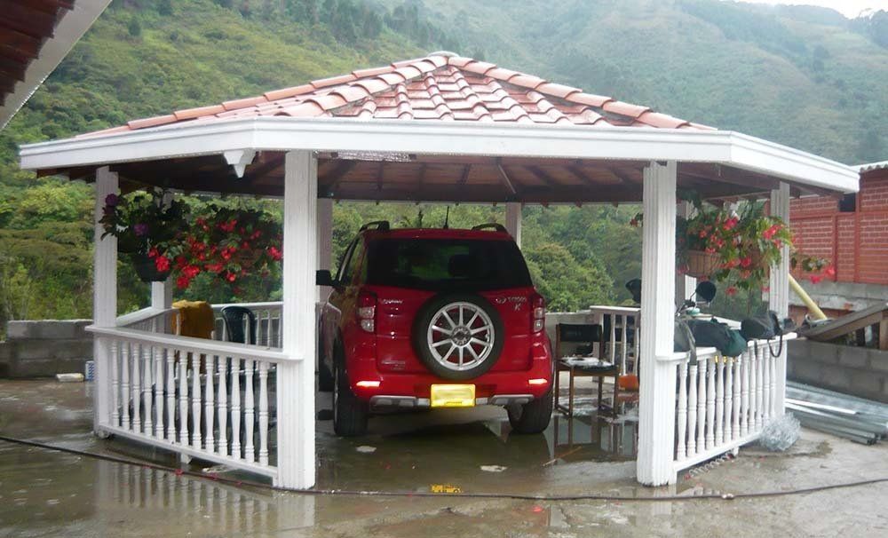 Pre-Construir S.A.S. Kiosko para carro