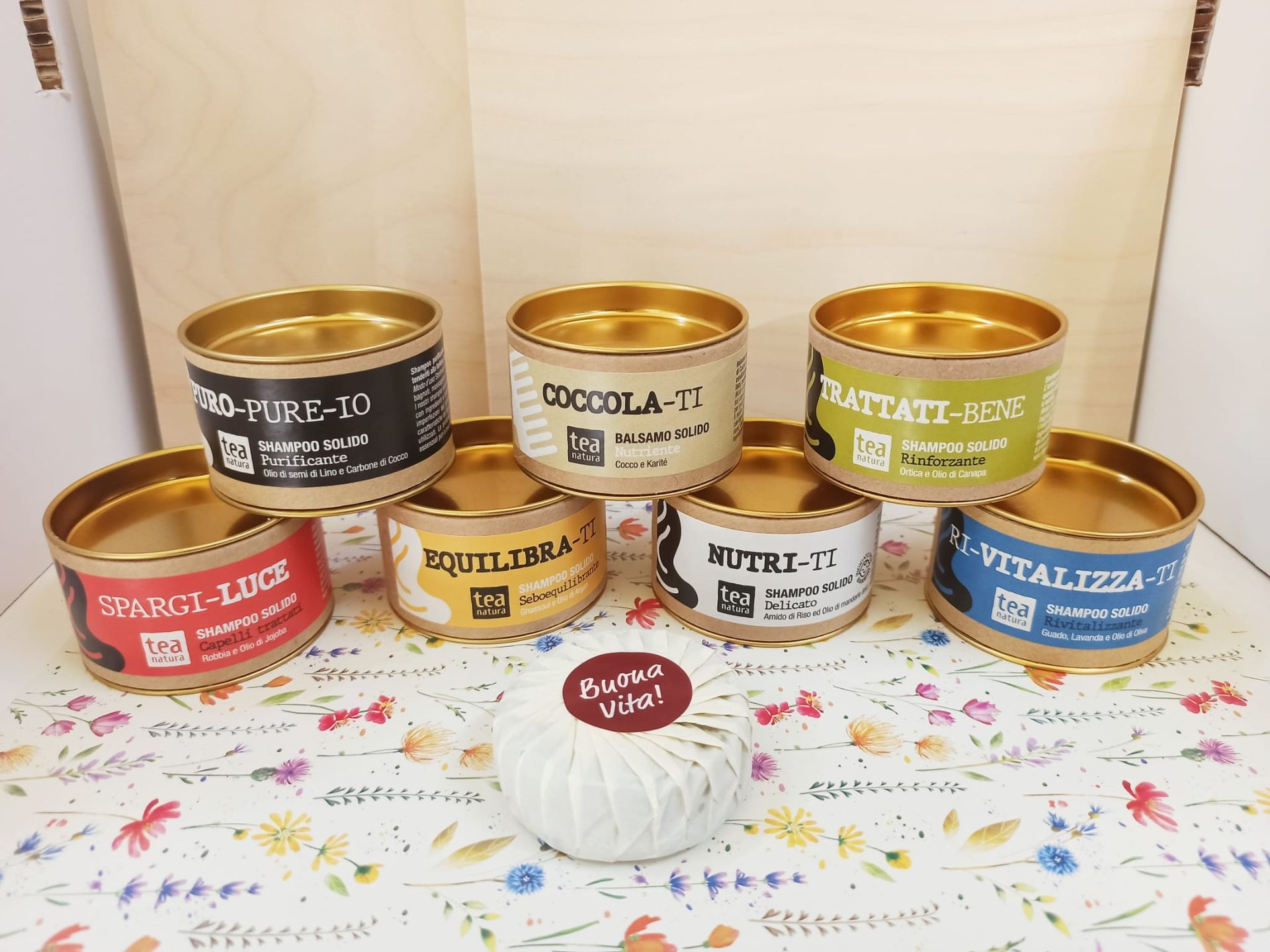 Tea Natura detergenza capelli da Airone a Poggibonsi Siena. Shampoo per: capelli trattati, purificante, seboequilibrante, delicato, rinforzante, rivitalizzante. Balsamo nutriente.