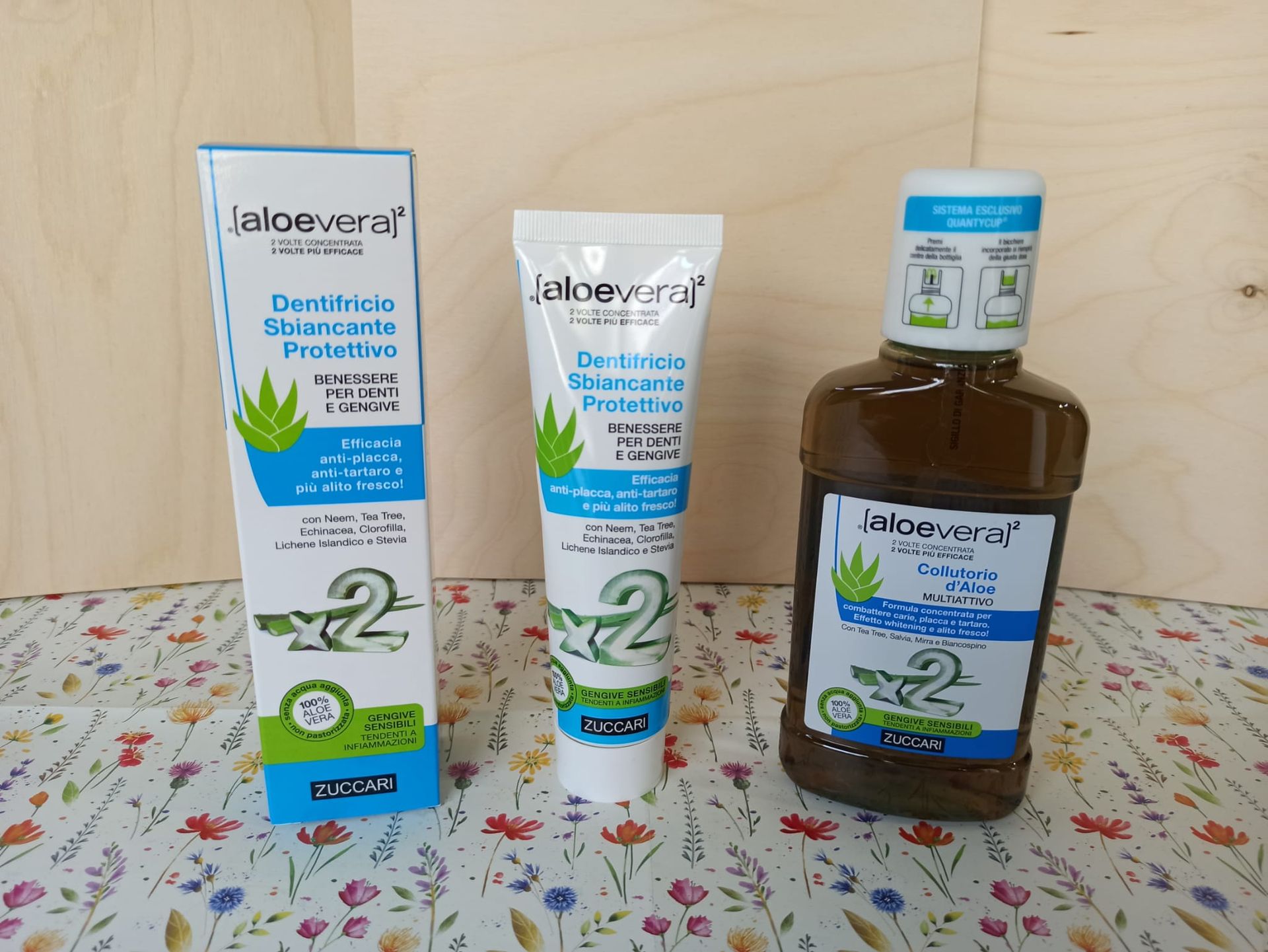 Zuccari linea Aloe vera Poggibonsi Siena. con gel e succo non pastorizzato preservati attraverso il processo di ReversOsmose. Dentifricio sbiancante protettivo e collutorio.
